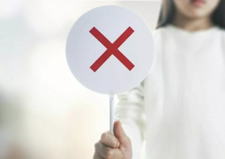 第一ラウンド、母親断念。