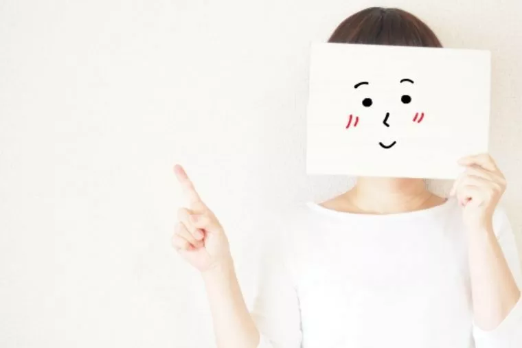 プロフィール写真は笑顔が◎の理由？