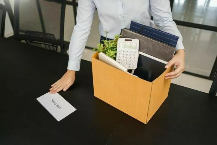 結婚退職はあり？結婚後の働き方をどうしたらよいか？