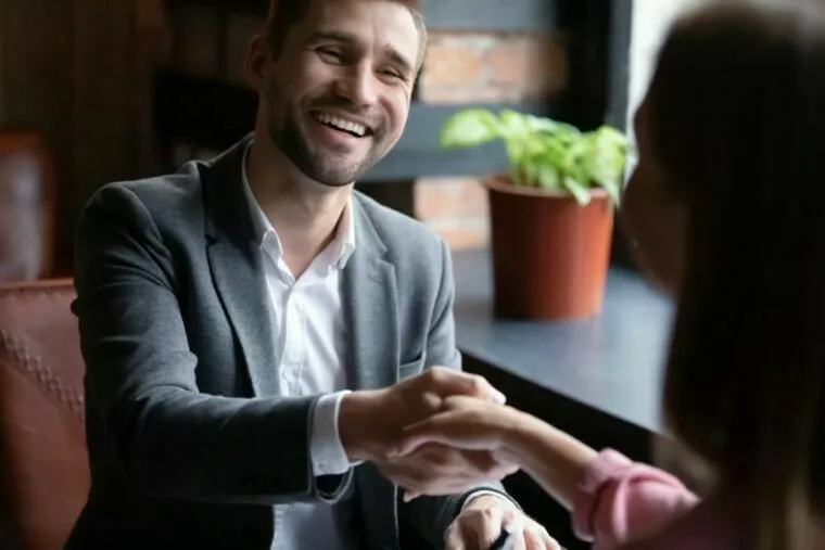 婚活で外国人と出会うには？出会う方法と注意点を紹介