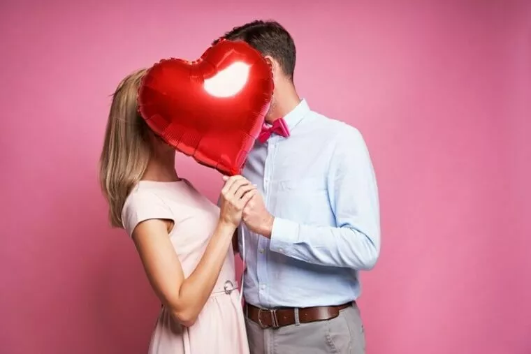 婚活デートでキスして大丈夫？タイミングと注意点を解説！