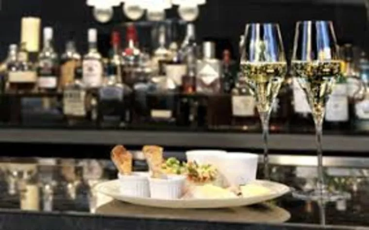 はじめてのデートで真剣交際って？