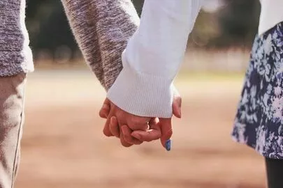みくる結婚相談所「手をつなぐこと」-2