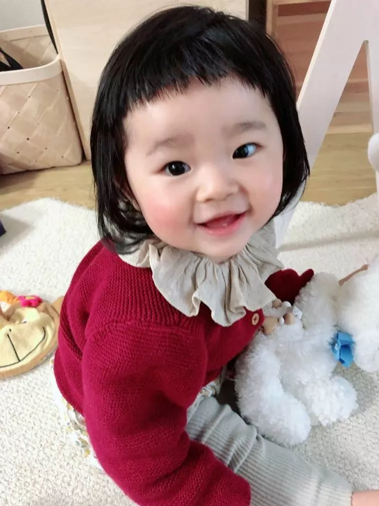 娘の髪型がクレ○ップみたいに・・