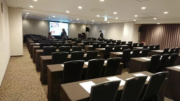 定例会のようなハッカソンなう。