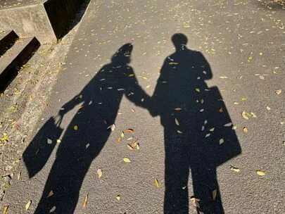 Choice One結婚相談所「仮交際で手を繋ぐのはアリ？距離を縮めるタイミングと注意点」-4