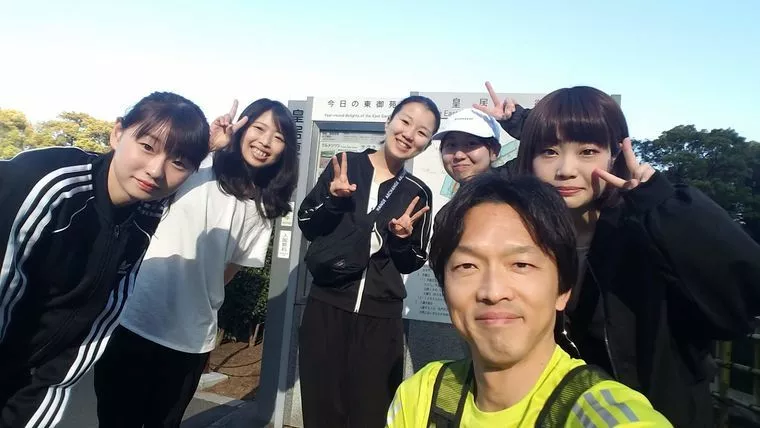 皇居で女性ばかりのジョギング会をしました