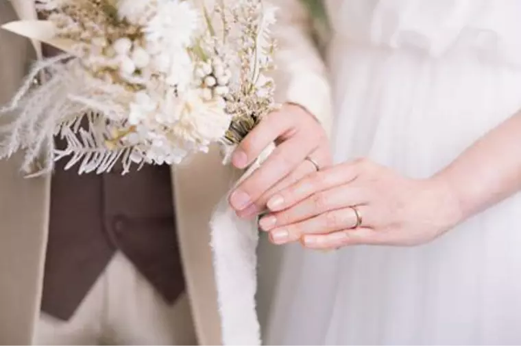 35歳女性の婚活は遅い？