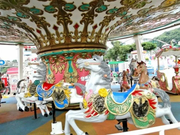 婚活しようか考え中なら、家族連れのいる行楽地へ行こう！