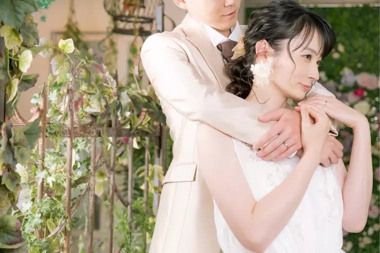 婚活で“重い女”と“惹きつける女”は紙一重！