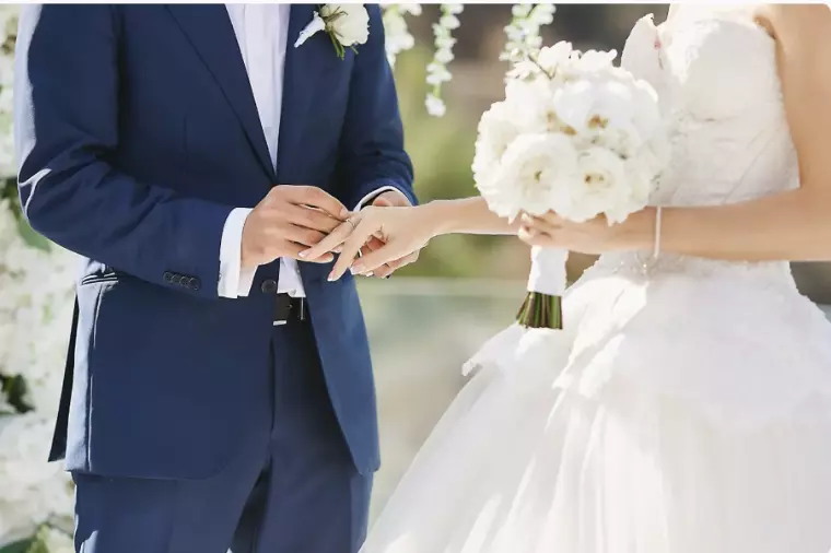 ＼マッチングアプリのいいとこどり！？令和版結婚相談所！／