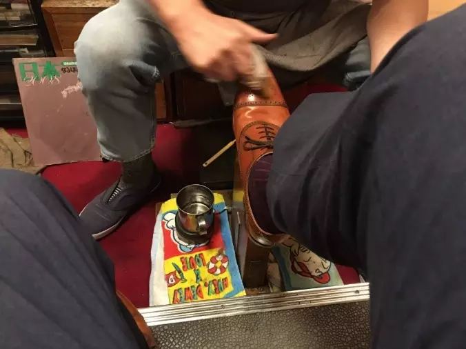 ミューコネクト「真面目に結婚を考える女性は靴を観てあなたを判断する」- 2