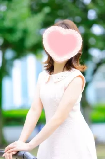 ララウエディング「透明感溢れる可憐な女子ご入会！」- 2