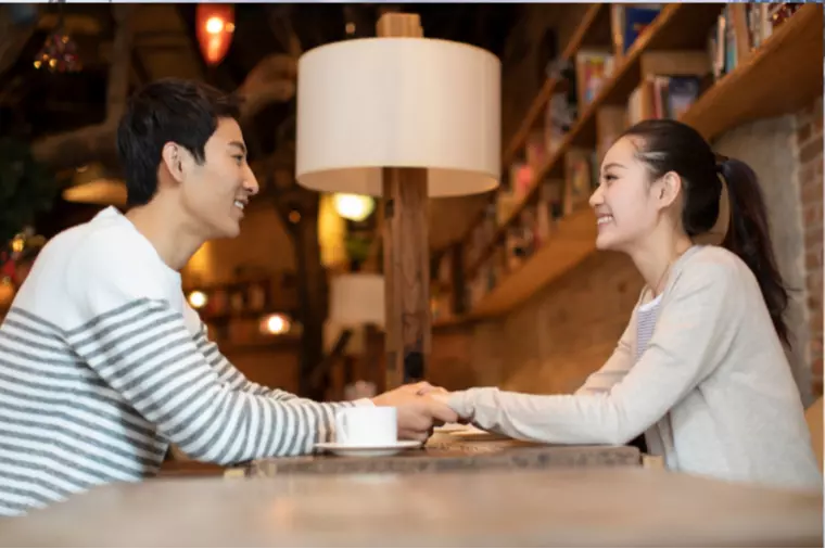 12月は出会いの季節。堺市で幸せを一緒に見つけませんか！