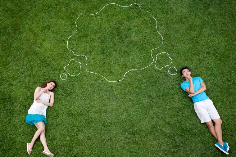 女性の「察してほしい」がすれ違いを生む理由