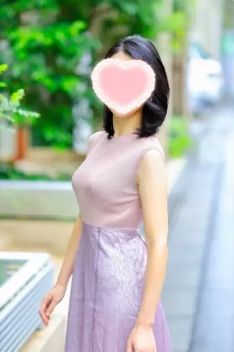 ララウエディング「スタイル抜群！30代聡明な美女ご入会！」- 2