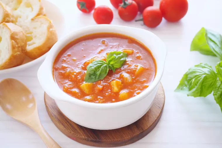 二人で温かいスープをすする、格別な時間。