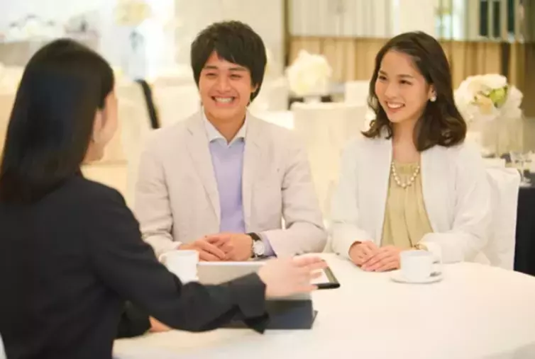 マリヴィット「30代40代の半数が後悔｜結婚相談所は早く始めるほど良い」- 2
