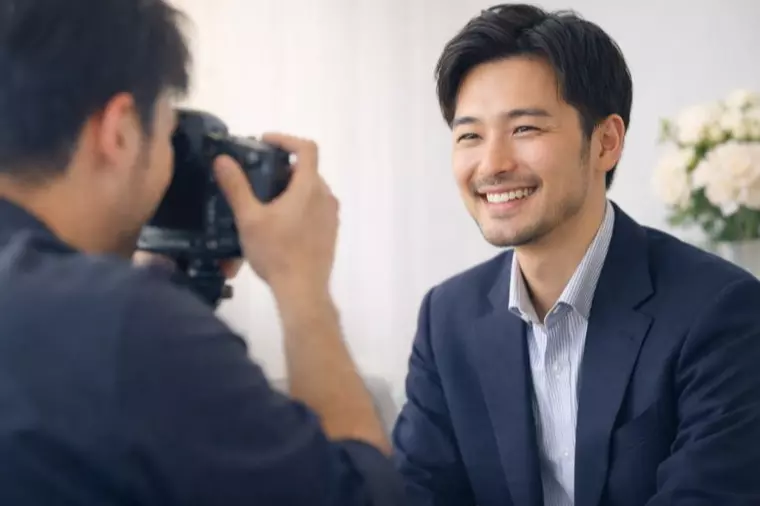 プロフィール写真撮影同行ルポ　（写真はイメージです）