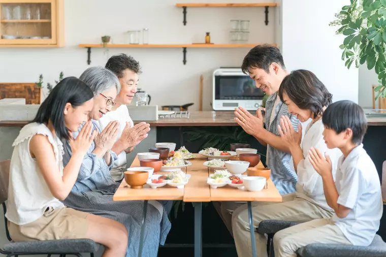 №1647 家族仲の良さ、アピールし過ぎていませんか？