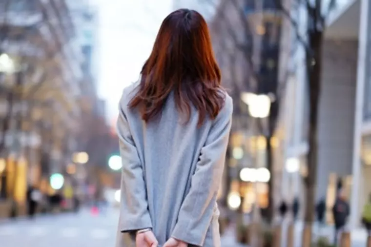 待たされる恋をやめるタイミング