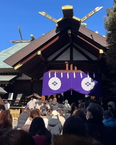 THReeミライエ「【カウンセラーの日常】縁結びの聖地・東京大神宮で成婚祈願」- 3
