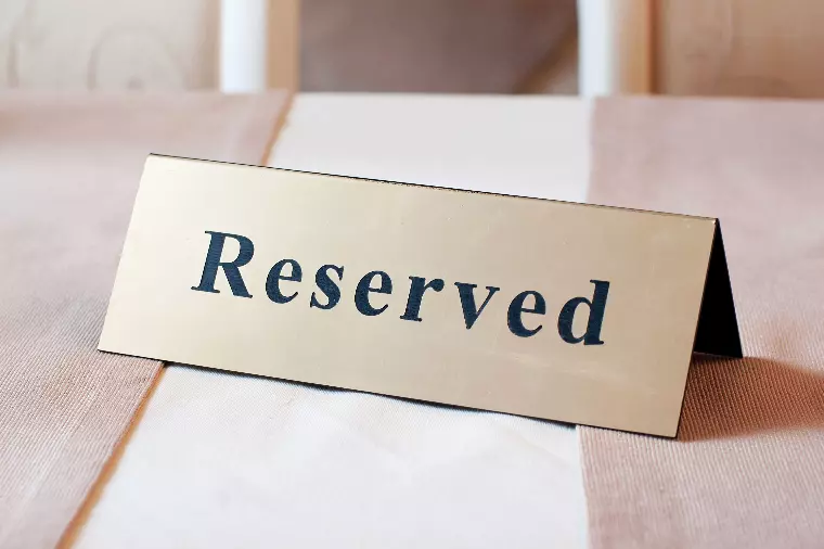 お見合い場所は椅子取りゲーム状態！？スマートにこなす秘訣