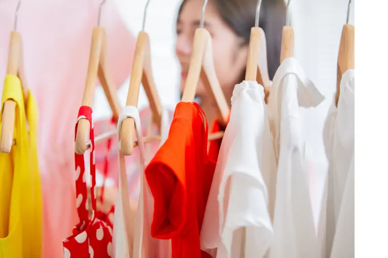 似合う服で婚活が変わる！お買い物コンサルのご案内 