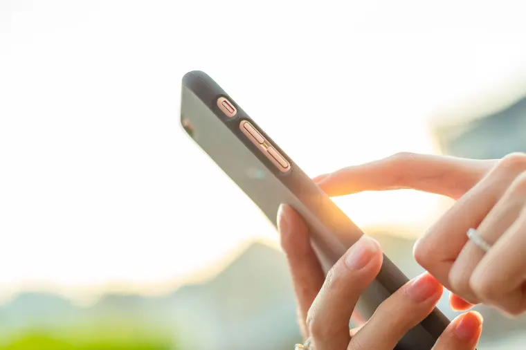 LINEの返信が遅い人への催促ってしていいの？