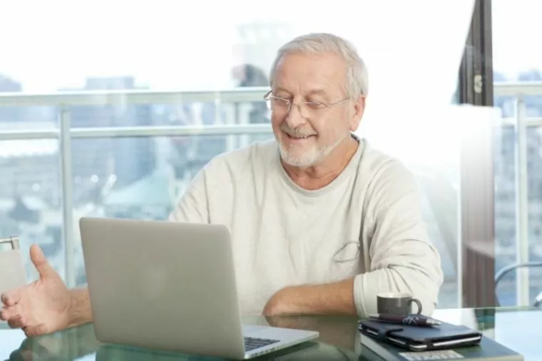 ビデオ面談で、地方の方のお悩み相談も対応しやすく