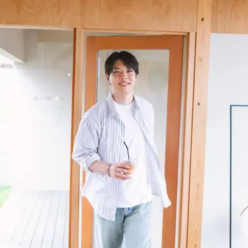 Gift Atelier「選ばれる人のプロフィール写真、3つの共通点」- 3