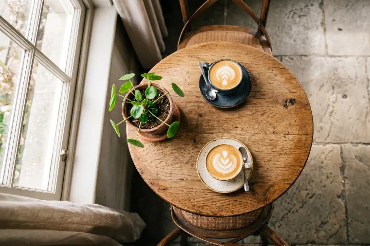 「初デート」で何を話せばいいかわからない人へ