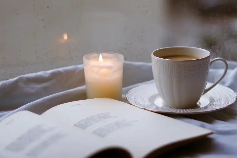 結婚相談所Scena「婚活で占いと直感に迷う30代女性へ」-1