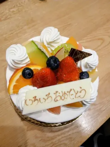 blue bees Okayama「突然のご褒美ケーキが教えてくれた♡結婚20年のあたたかさ」- 2