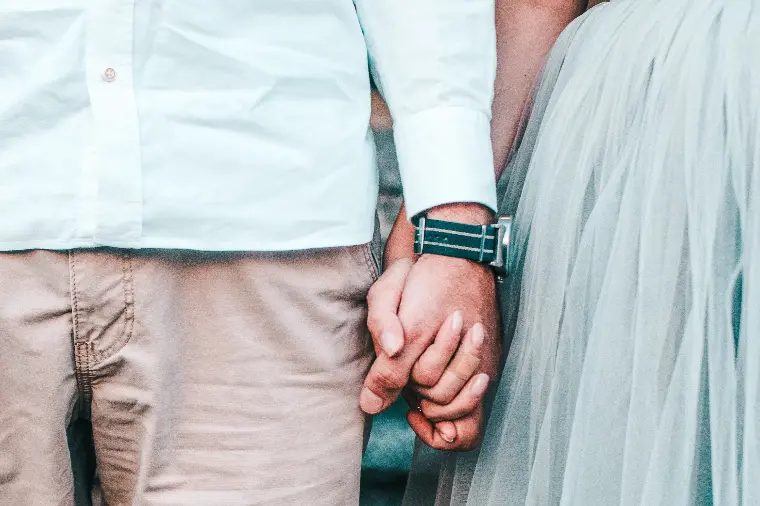 「手をつなぐのも緊張する」二人が結婚できた理由