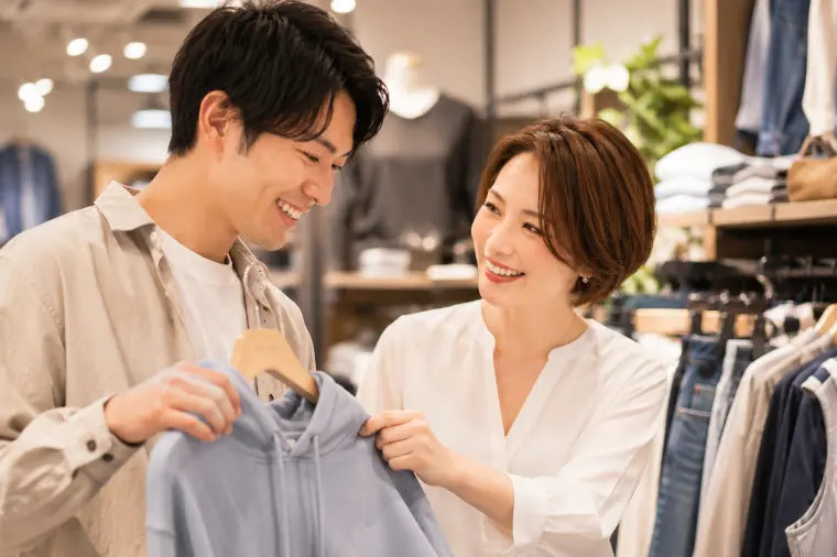 ２０代～４０代女性から好感を持たれる男性の服装とカバン✨