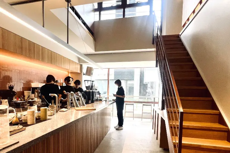 東京カフェ散歩② 新富町の穴場カフェで余白を楽しむ