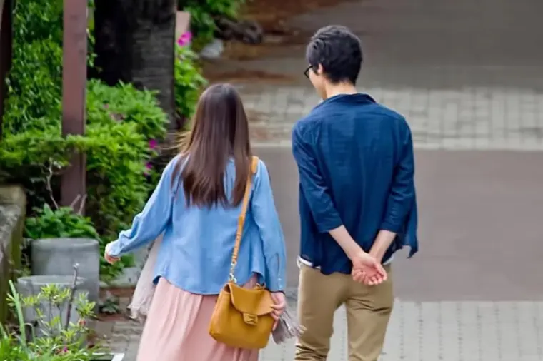 「手を繋いでも何も感じない」は相性が悪い証拠？
