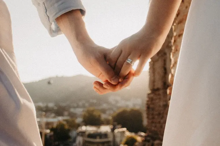 結婚するのは誰のため？