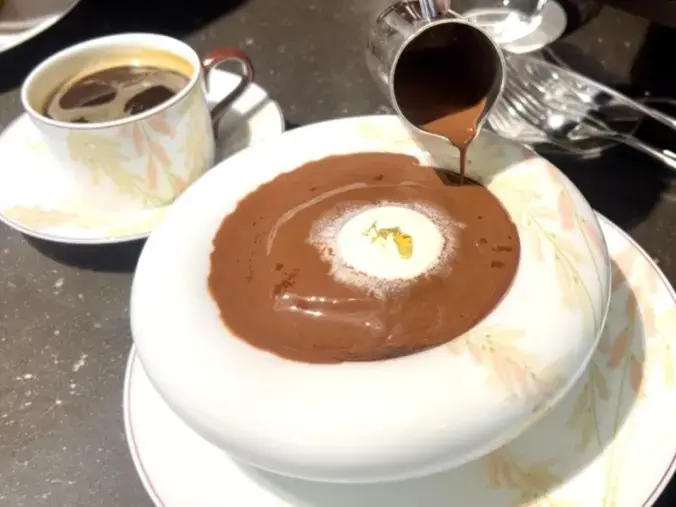 シャトン・マリッジパートナーズ「東京カフェ散歩❺心の休憩は日本橋のショコラ専門店で」- 3