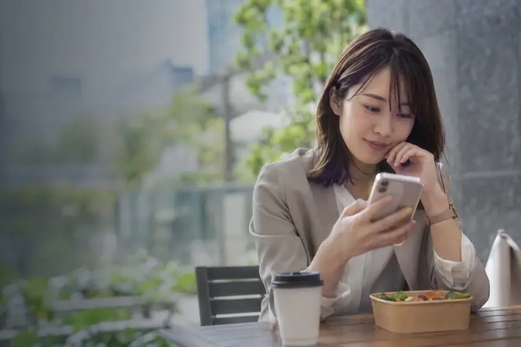 婚活を職場に隠して進める方法