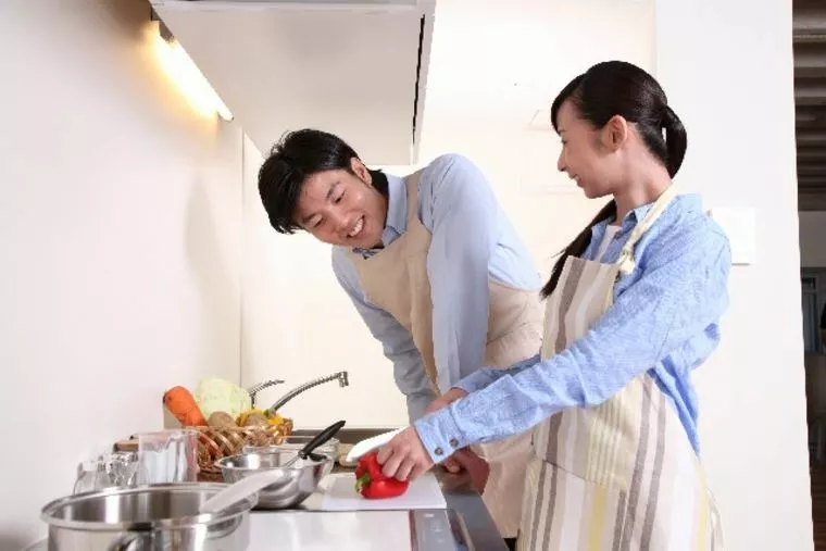 結婚後、共働き希望？