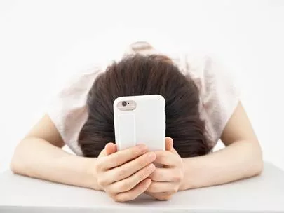 みらい結婚コンシェル「交際中のラインの頻度はどのくらいがいいの?」-2