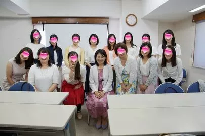 婚活サロン　ブーケトス「成婚2組、真剣交際6組進行中！」-3