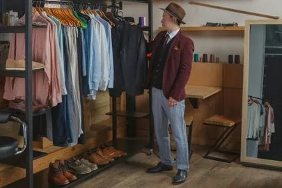 Dear Bride Tokyo「婚活服の選び方教えます！会社にも着ていけるMEN`S①」-2