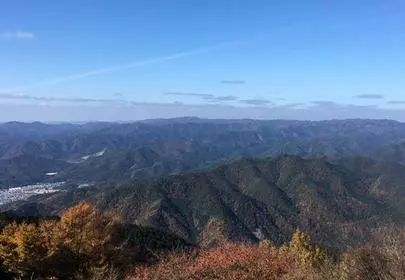 つくしブライダル「紅葉真っ最中の「恋人の聖地」へ！」-2