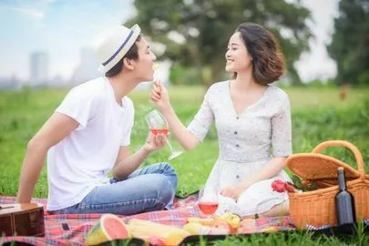 Dear Bride Tokyo「外出自粛で人恋しくオンライン婚活６割以上が興味！MJ」-3