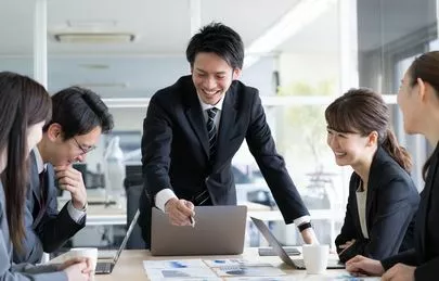 結婚相談所インフィニ 青山結婚予備校「プランナーは結婚相談所で人気のある職業？その真実について」-3