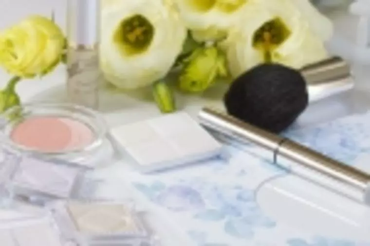 30代以上のモテる婚活女子の特徴！外見編