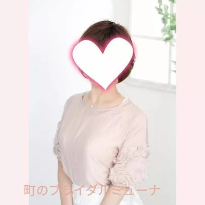 町のブライダル　ミューナ「問題！お見合い写真　女性の服装　選ばれるのはどれ！？」-3